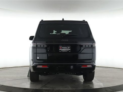 New 2026 Jeep Grand Wagoneer Summit AWD/4WD image 11
