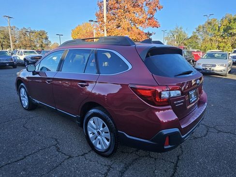Used 2019 Subaru Outback 2.5i Premium image 4