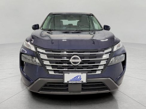 Used 2025 Nissan Rogue SV image 13