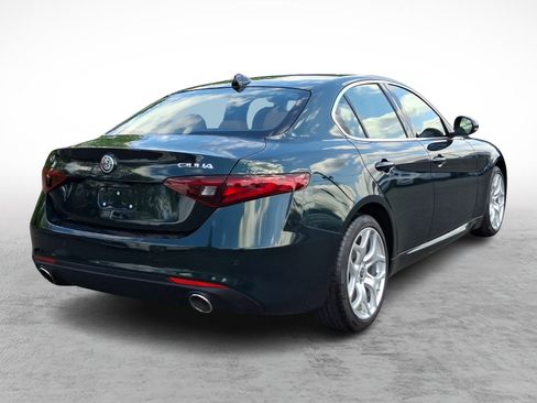 Used 2020 Alfa Romeo Giulia Ti w/ Active Blind Spot Package AWD/4WD image 6