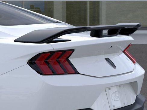 New 2026 Ford Mustang Dark Horse image 22