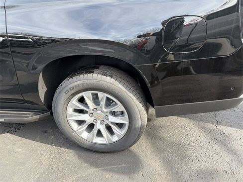 New 2026 Chevrolet Suburban Premier w/ Sun And Tow Package image 13