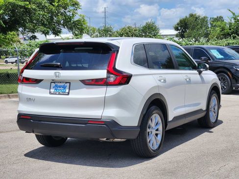 Used 2023 Honda CR-V EX image 6