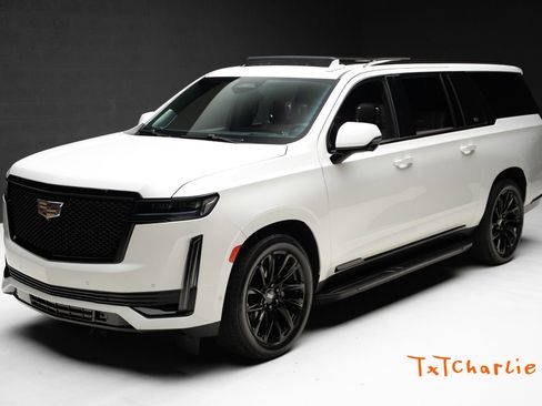 Used 2021 Cadillac Escalade ESV Sport Platinum RWD image 1