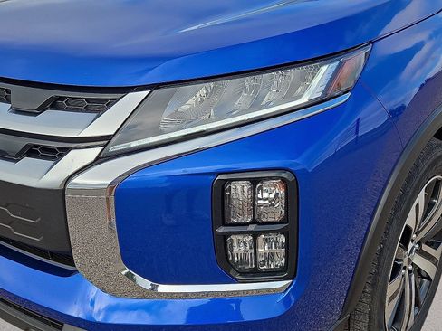 Used 2026 Mitsubishi Outlander Sport ES AWD/4WD image 9