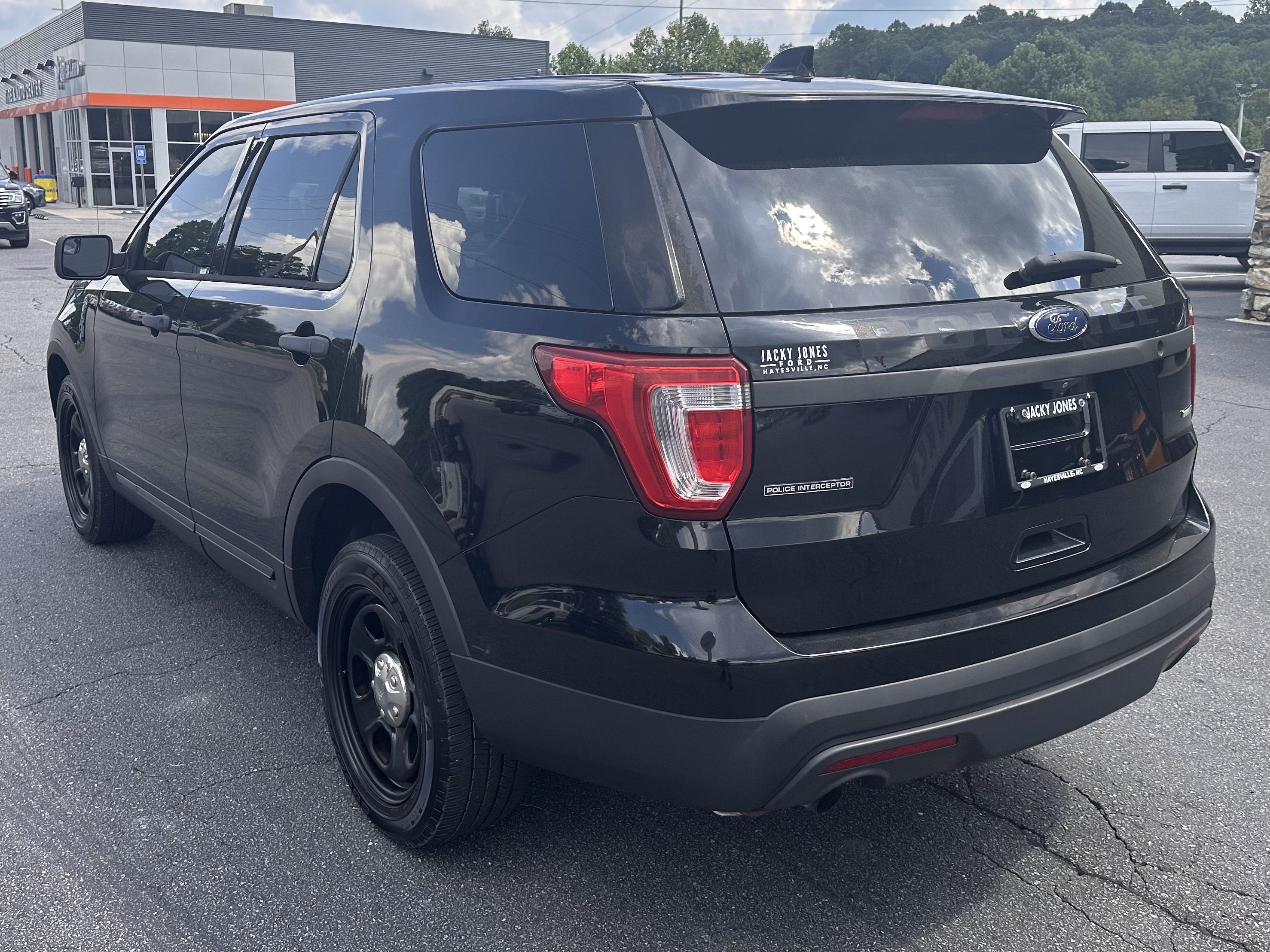 Used 2017 Ford Explorer 4WD Police Interceptor image 8