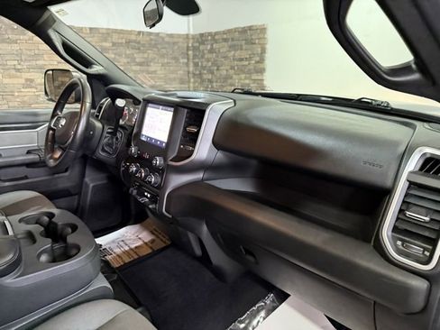 Used 2022 RAM 2500 Big Horn image 3