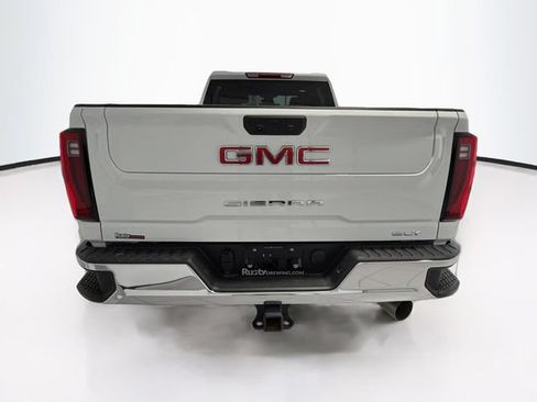 Used 2025 GMC Sierra 2500 SLT AWD/4WD image 6