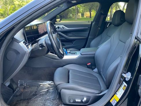 Used 2023 BMW i4 eDrive40 w/ Premium Package RWD image 17