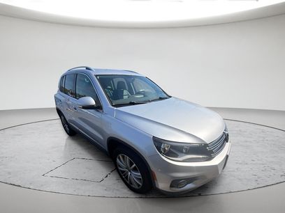 Used 2012 Volkswagen Tiguan SE
