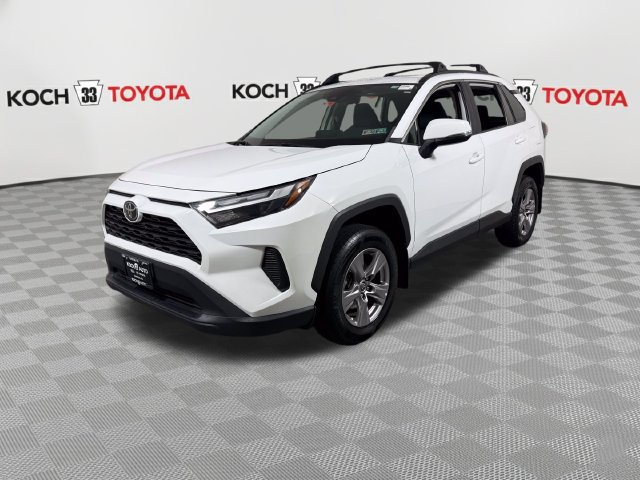 Used 2023 Toyota RAV4 XLE w/ Convenience Package AWD/4WD image 3