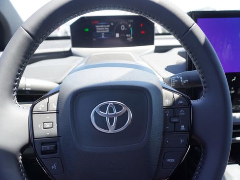 New 2026 Toyota C-HR AWD/4WD image 25