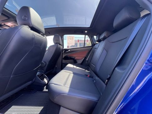 Used 2021 Volkswagen ID.4 Pro S w/ Gradient Package RWD image 17