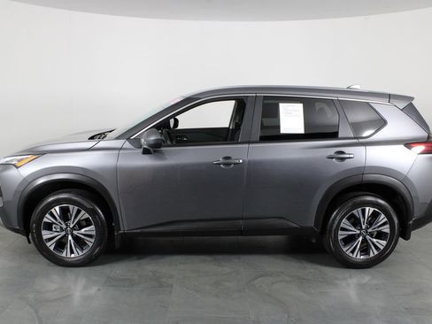 Certified 2023 Nissan Rogue SV image 12