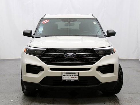 Used 2022 Ford Explorer XLT w/ Class IV Trailer Tow Package AWD/4WD image 5