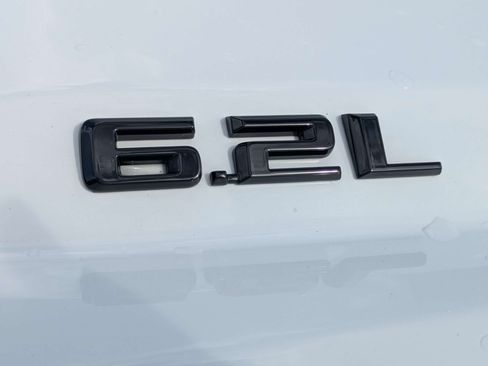 Used 2025 Chevrolet Silverado 1500 LTZ w/ LTZ Premium Package AWD/4WD image 34