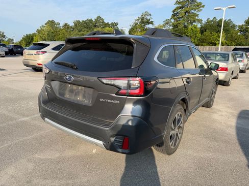 Used 2020 Subaru Outback Limited w/ Popular Package #2 AWD/4WD image 9