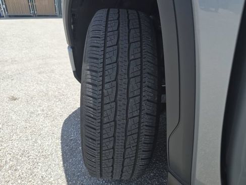 Certified 2025 GMC Sierra 1500 Elevation AWD/4WD image 30