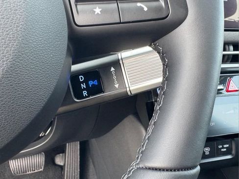 New 2026 Hyundai Tucson Limited image 23