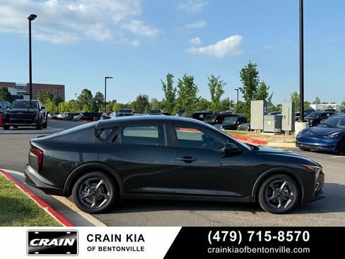 Certified 2025 Kia K4 FWD image 8