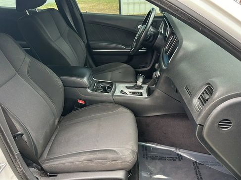 Used 2016 Dodge Charger SXT RWD image 23