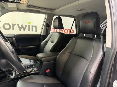 Used 2023 Toyota 4Runner TRD Off-Road Premium w/ Moonroof Package AWD/4WD image 24