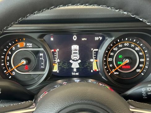 New 2026 Jeep Wrangler Unlimited Sahara image 22