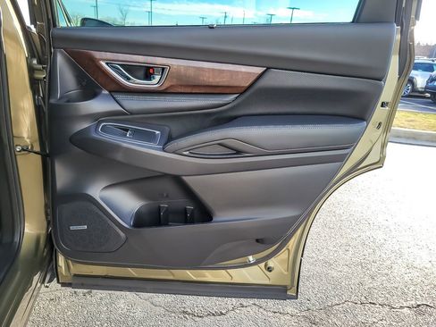 Certified 2025 Subaru Ascent Touring w/ Popular Package #2 image 20