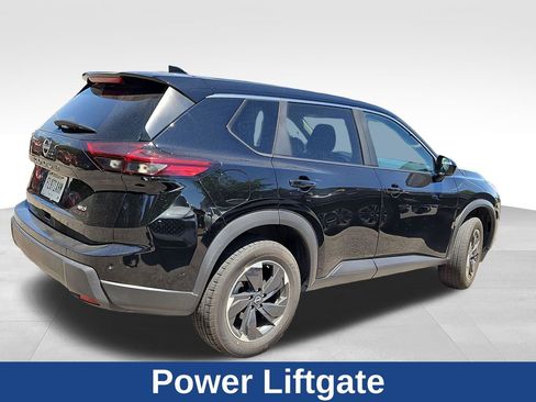 Used 2025 Nissan Rogue SV AWD/4WD image 6