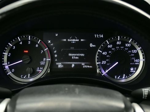 Used 2023 Toyota Highlander LE AWD/4WD image 24