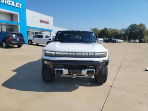 New 2025 GMC Hummer EV 3X image 2