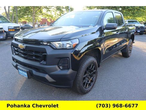 Certified 2026 Chevrolet Colorado W/T w/ WT Custom Package AWD/4WD image 3