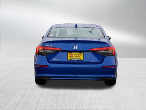 Certified 2022 Honda Civic EX image 6