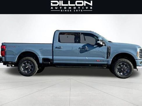 Used 2023 Ford F250 Lariat w/ Lariat Ultimate Package AWD/4WD image 3