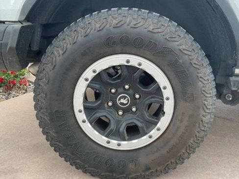 Used 2023 Ford Bronco Black Diamond w/ Sasquatch Package AWD/4WD image 6