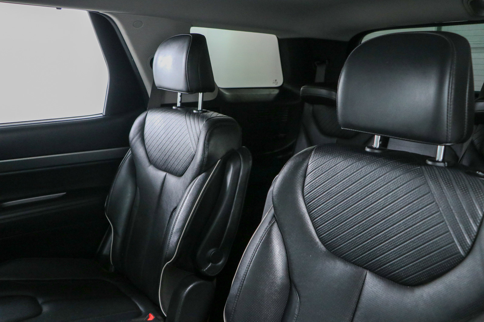 Used 2024 Hyundai Palisade SEL w/ Premium Package FWD image 25