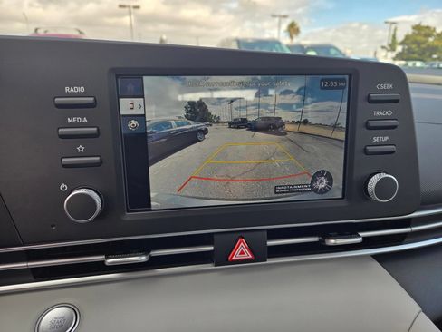 New 2026 Hyundai Elantra SEL Sport FWD image 11