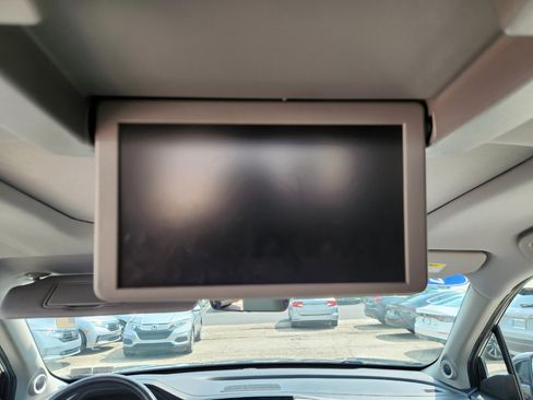 Used 2020 Honda Pilot Touring image 24