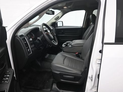 Used 2016 RAM 1500 Tradesman w/ Protection Group AWD/4WD image 9