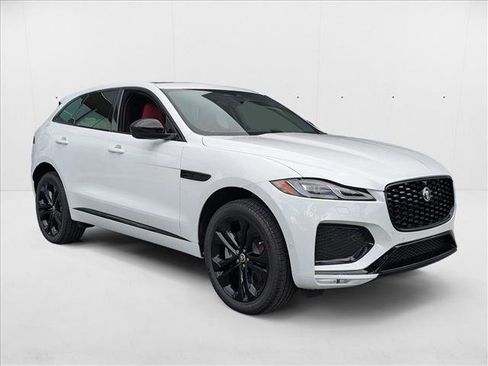New 2026 Jaguar F-PACE R-Dynamic S image 6