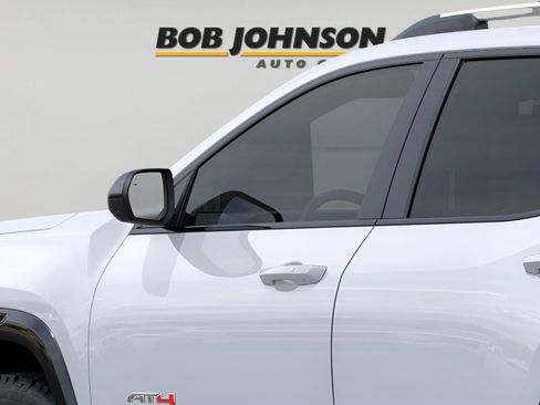 New 2026 GMC Terrain AT4 image 12