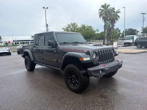 Used 2022 Jeep Gladiator Mojave w/ Trailer Tow Package AWD/4WD image 3
