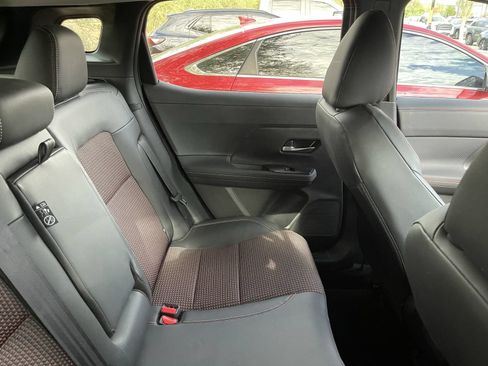 Used 2025 Nissan Kicks SR FWD image 9