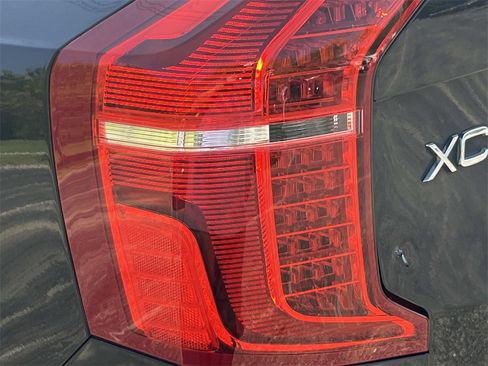 Used 2019 Volvo XC90 T6 Inscription w/ Advanced Package image 10