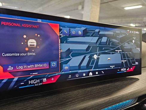 Used 2025 BMW 330i xDrive Sedan w/ M Sport Package image 14