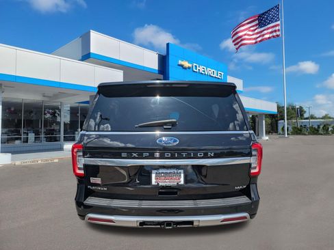 Used 2023 Ford Expedition Max Platinum AWD/4WD image 4