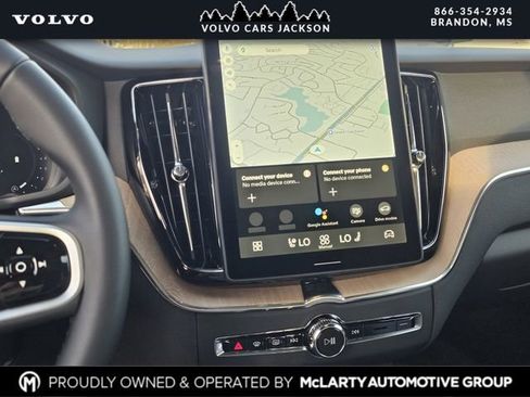 New 2026 Volvo XC60 B5 Plus w/ Protection Package Premier AWD/4WD image 4
