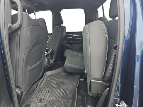 Used 2021 RAM 1500 Big Horn AWD/4WD image 11