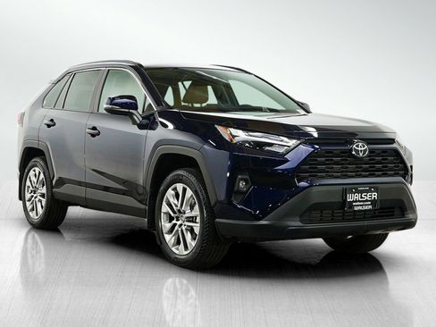 Used 2025 Toyota RAV4 XLE Premium w/ Weather Package image 7