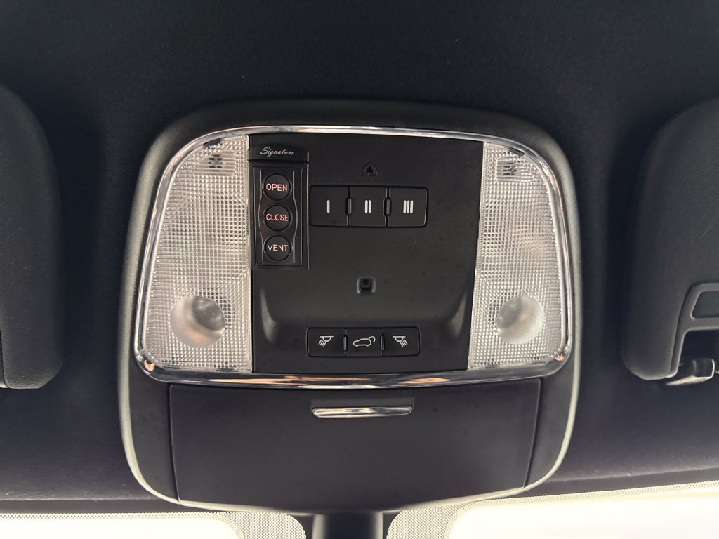 Used 2015 Jeep Grand Cherokee Limited AWD/4WD image 25